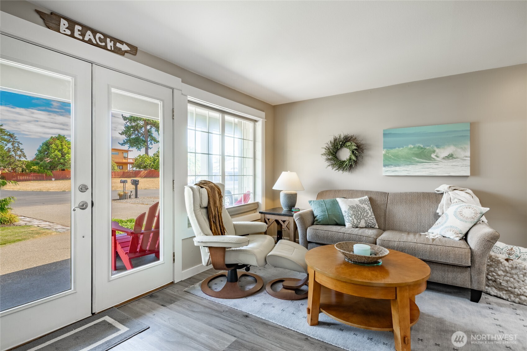 8085 Cowichan Road , Blaine, WA 98230