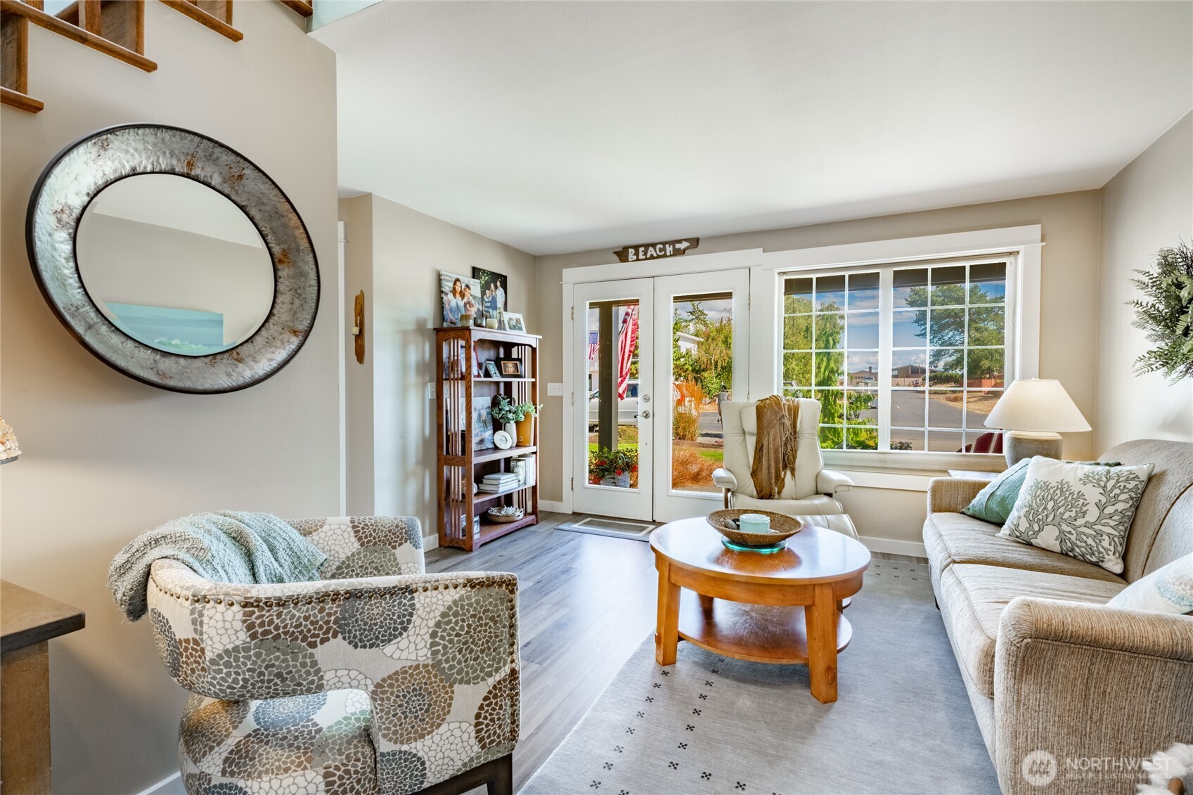 8085 Cowichan Road , Blaine, WA 98230