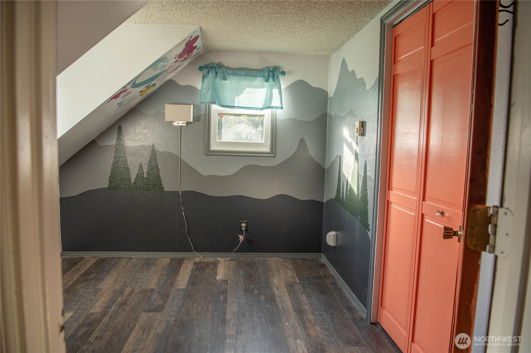 6720 Central Park Drive , Aberdeen, WA 98520