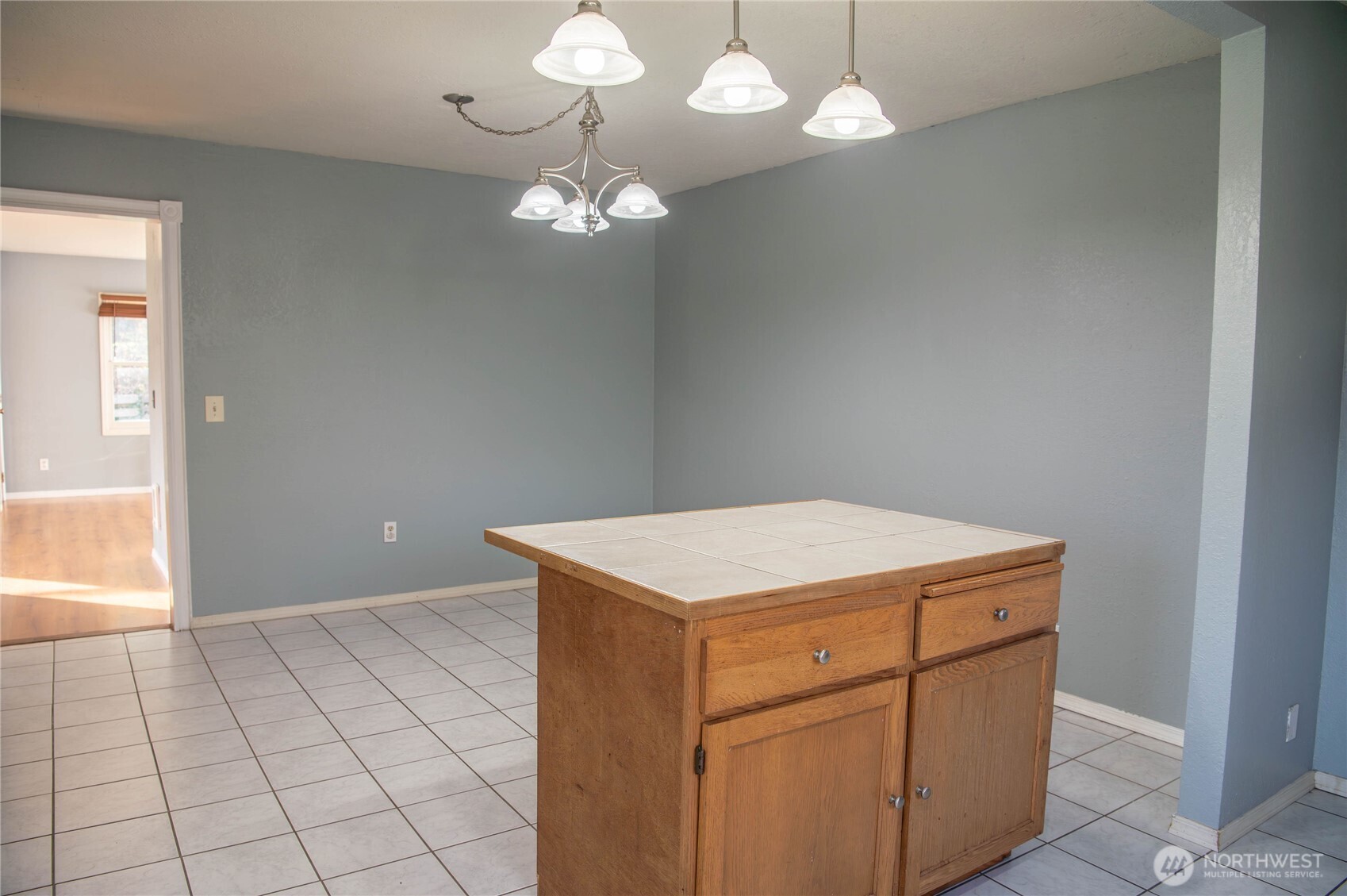 6720 Central Park Drive , Aberdeen, WA 98520