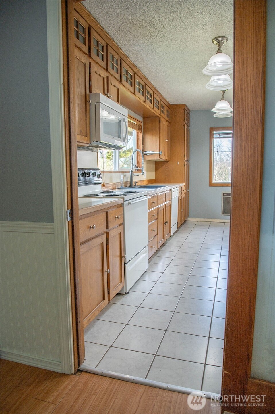 6720 Central Park Drive , Aberdeen, WA 98520