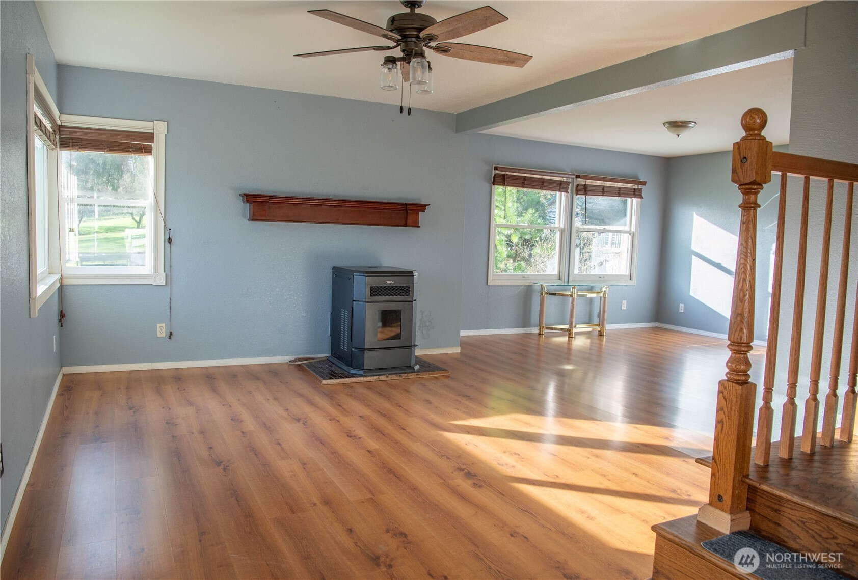 6720 Central Park Drive , Aberdeen, WA 98520