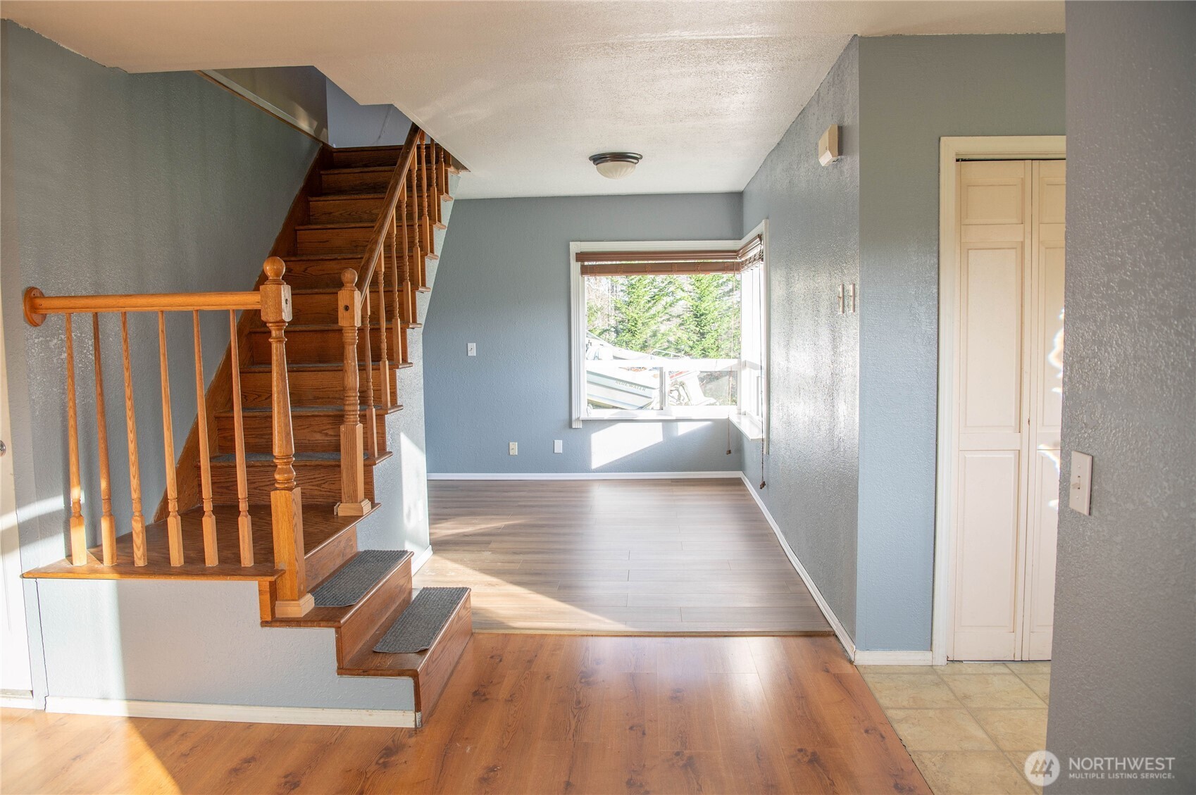 6720 Central Park Drive , Aberdeen, WA 98520