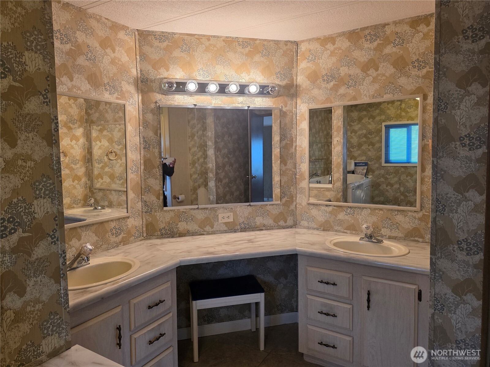 620 112th Street SE #323, Everett, WA 98208