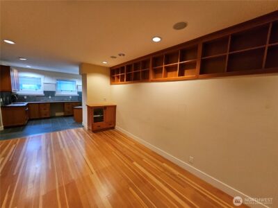 9380 Ferncliff Avenue NE, Bainbridge Island, WA 98110 - Photo 19