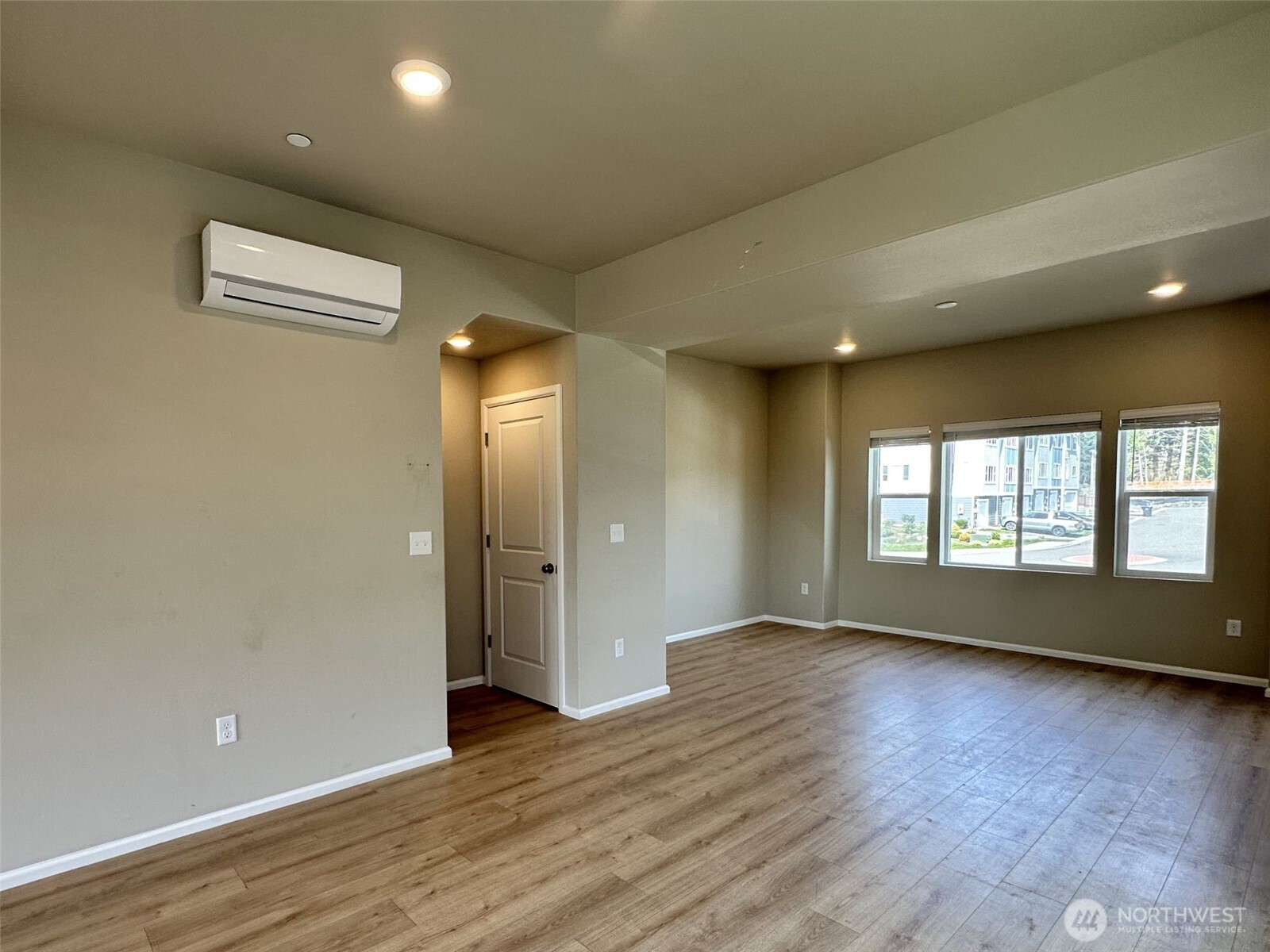 17541 110th Ave E #A, Puyallup, WA 98374