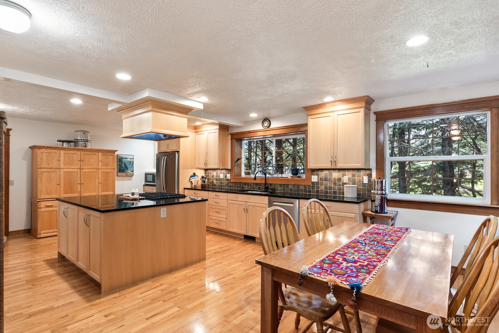 11451 O Avenue , Anacortes, WA 98221