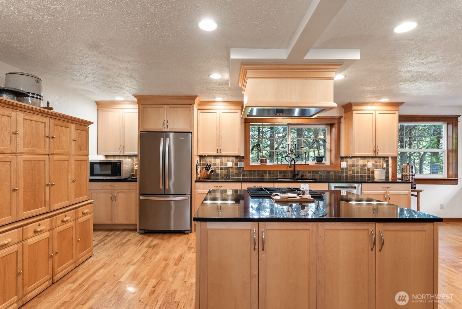 11451 O Avenue , Anacortes, WA 98221