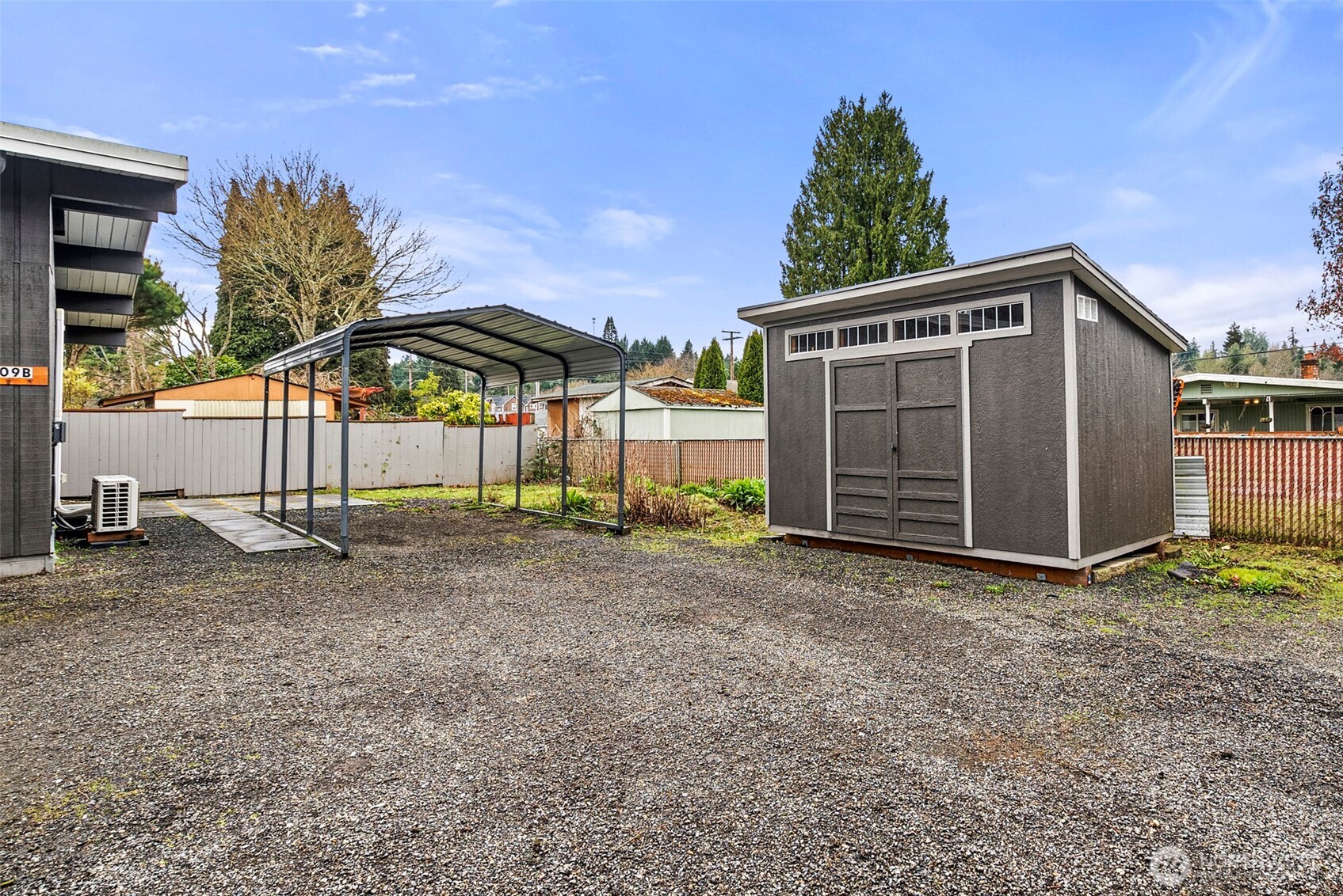 809 N 6th Avenue SW, Tumwater, WA 98512