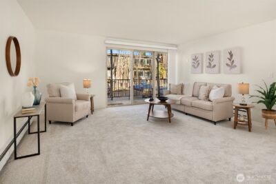 11008 NE 68th Street #716, Kirkland, WA 98033