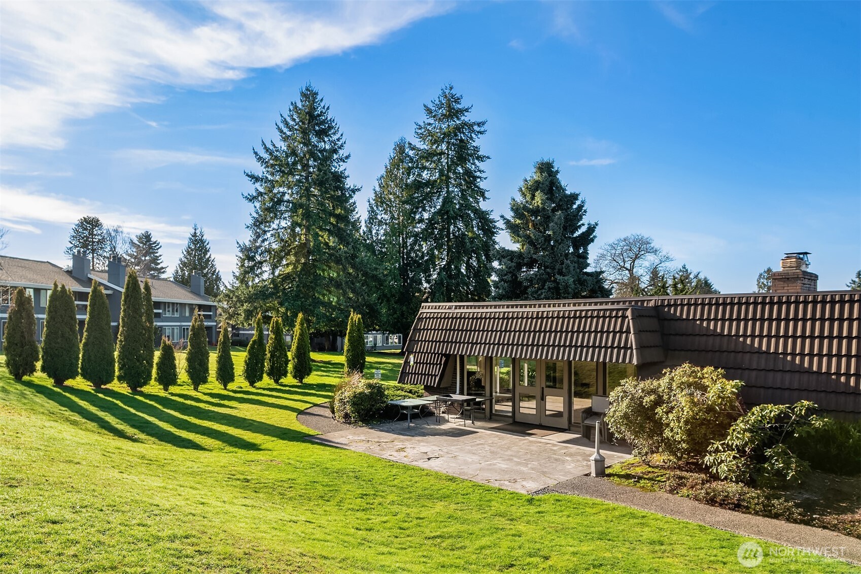 11008 NE 68th Street #716, Kirkland, WA 98033