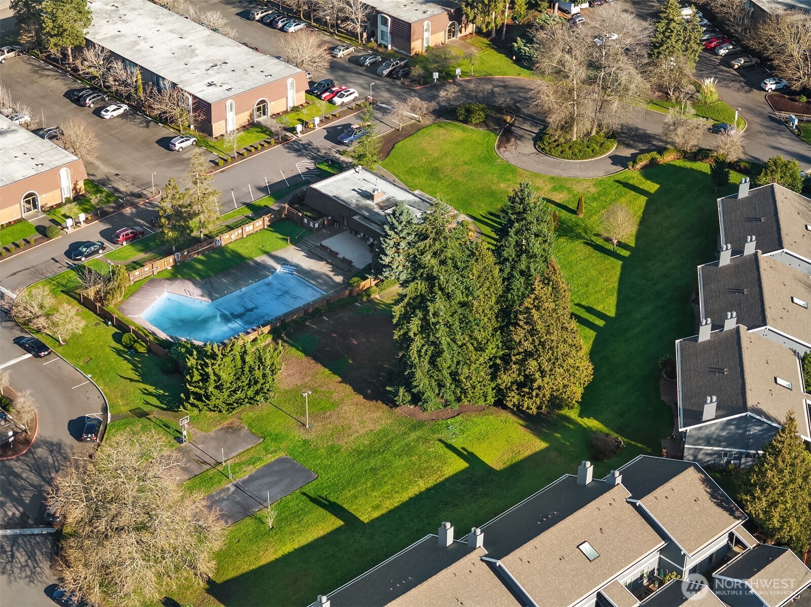 11008 NE 68th Street #716, Kirkland, WA 98033