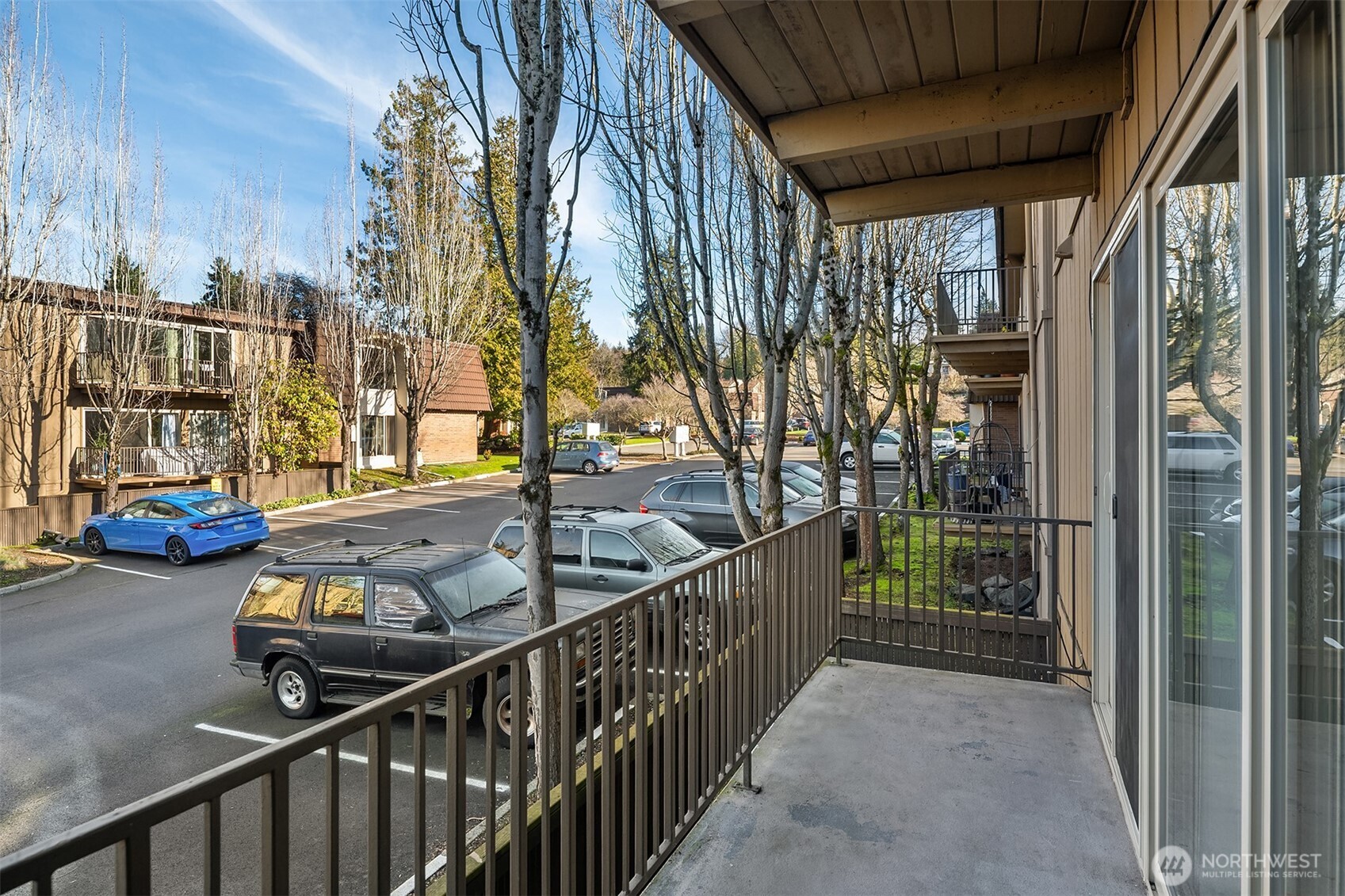 11008 NE 68th Street #716, Kirkland, WA 98033