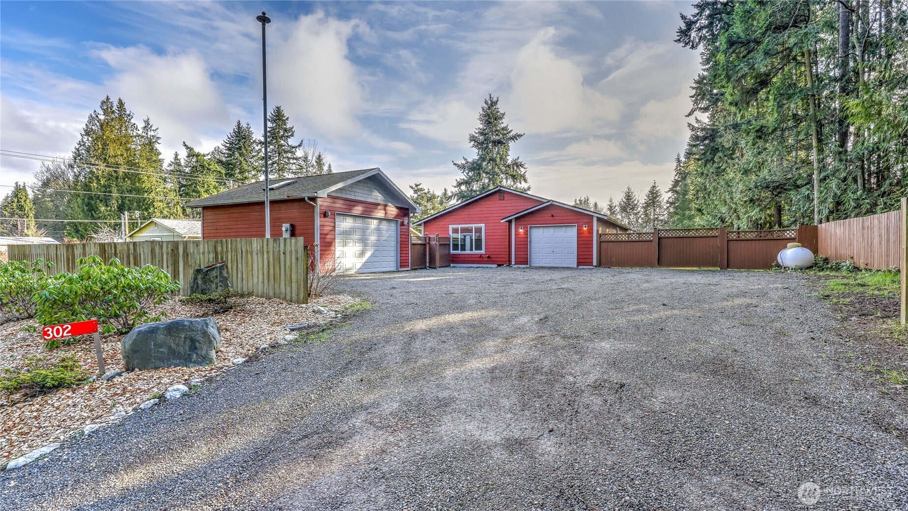 302 S Seventh Avenue , Port Hadlock, WA 98339