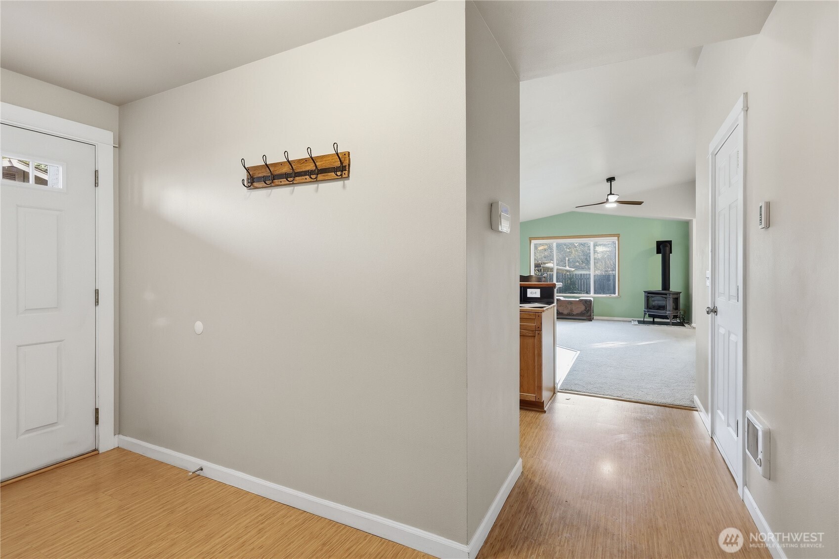 302 S Seventh Avenue , Port Hadlock, WA 98339