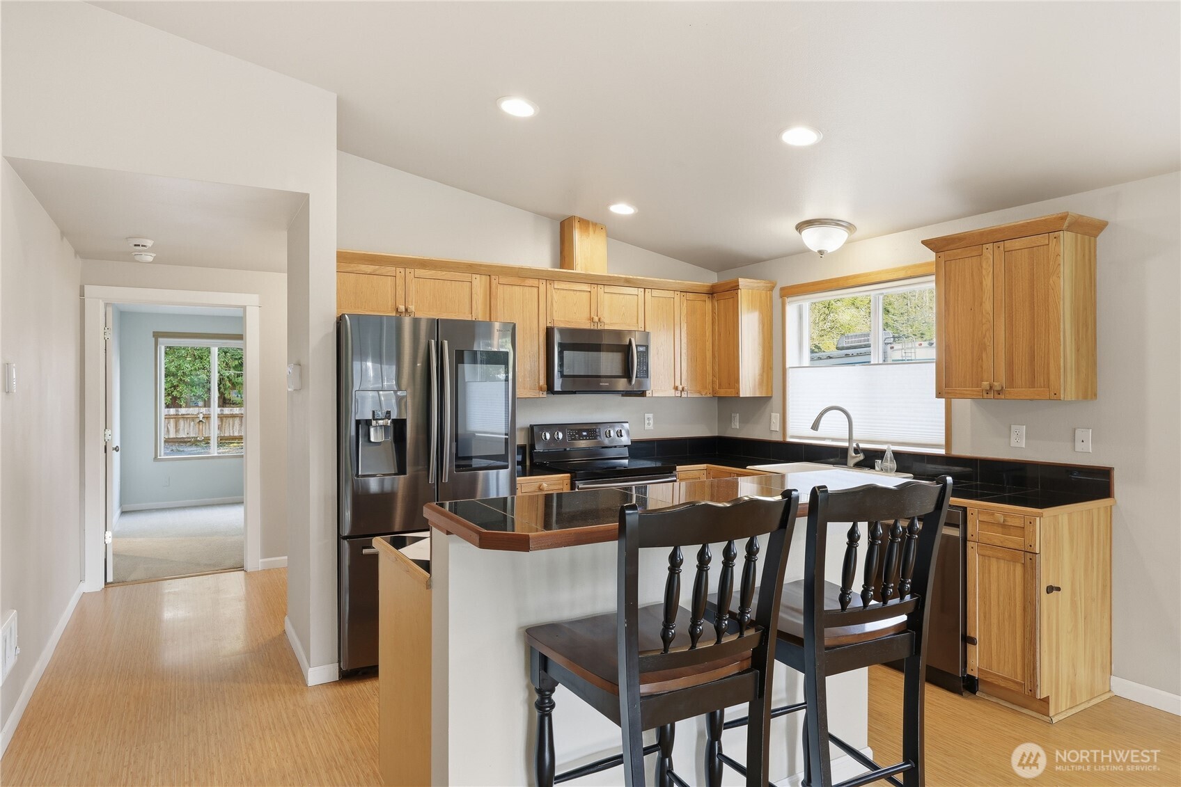 302 S Seventh Avenue , Port Hadlock, WA 98339