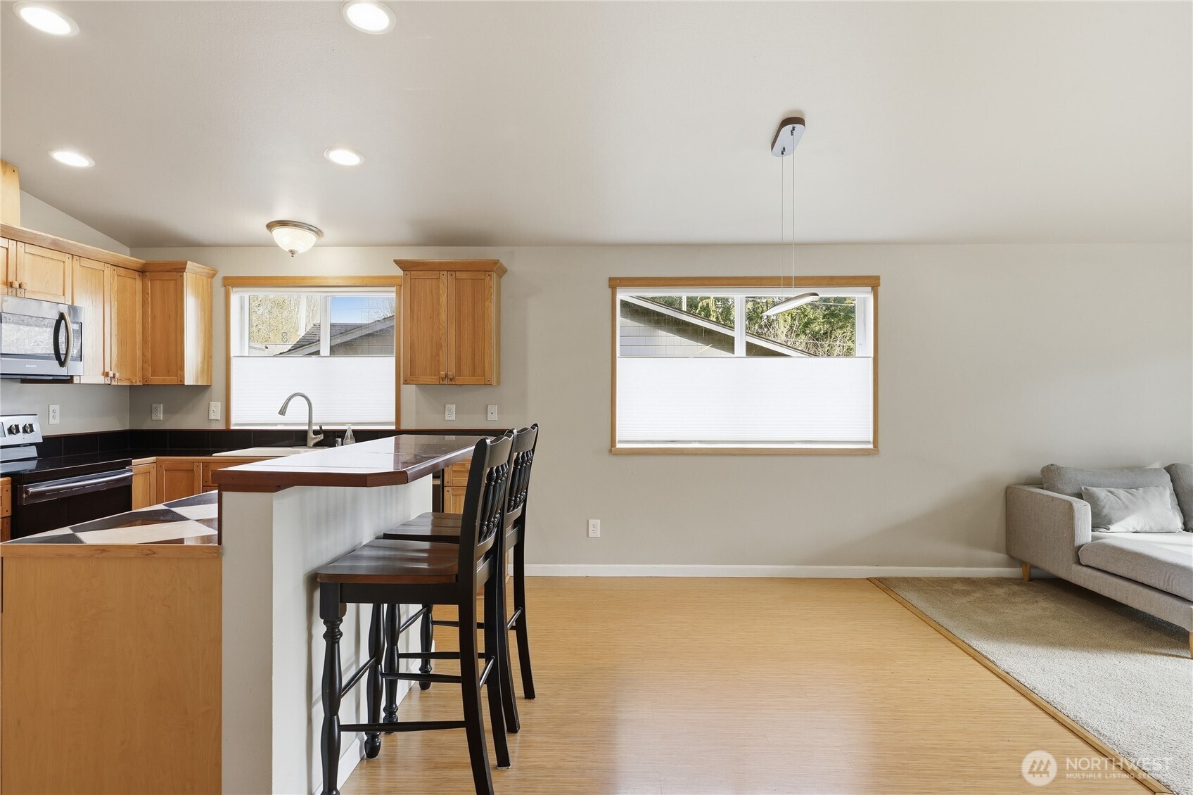 302 S Seventh Avenue , Port Hadlock, WA 98339