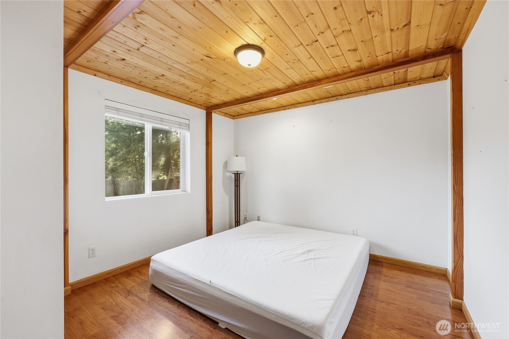 302 S Seventh Avenue , Port Hadlock, WA 98339