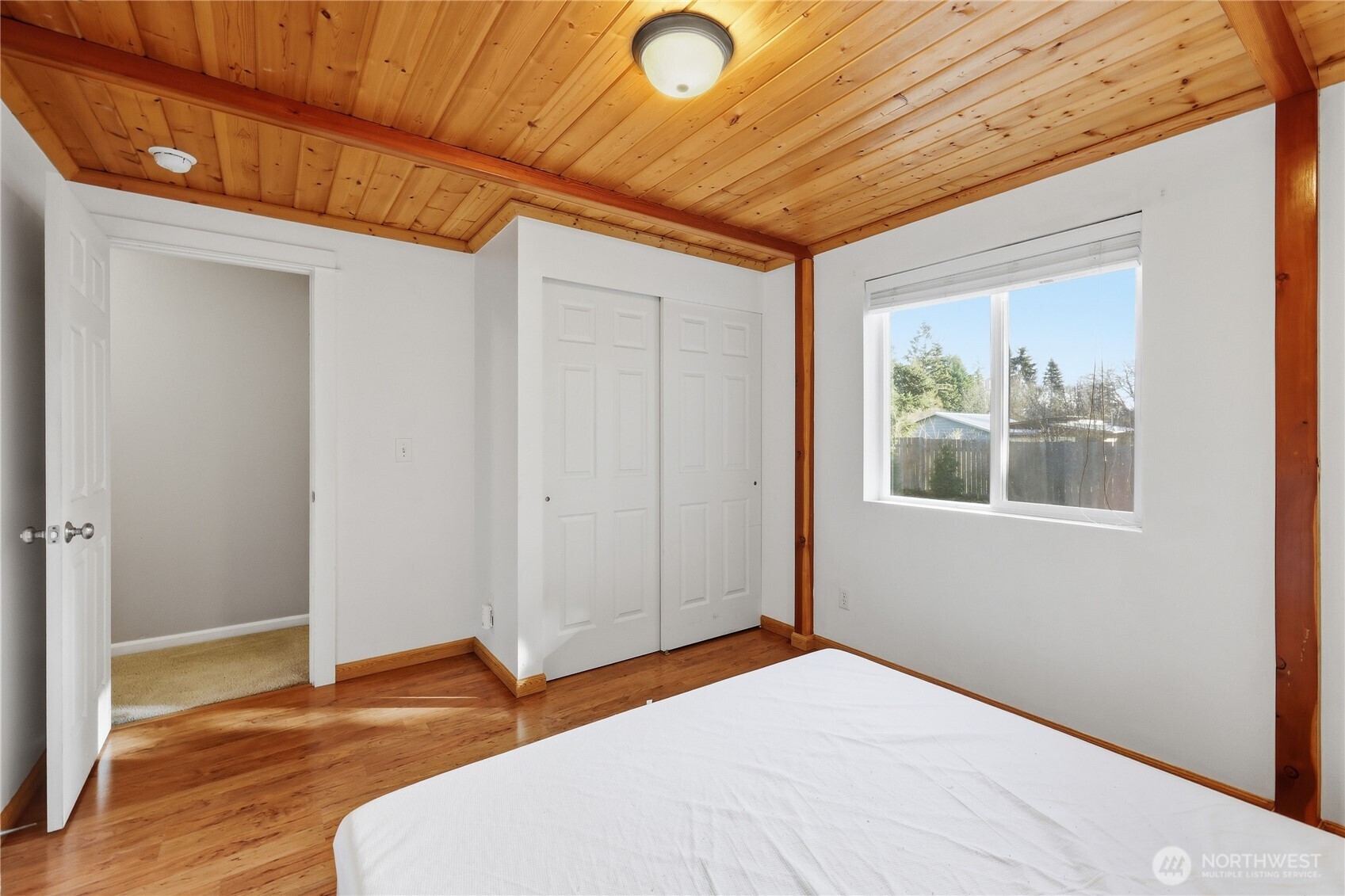 302 S Seventh Avenue , Port Hadlock, WA 98339