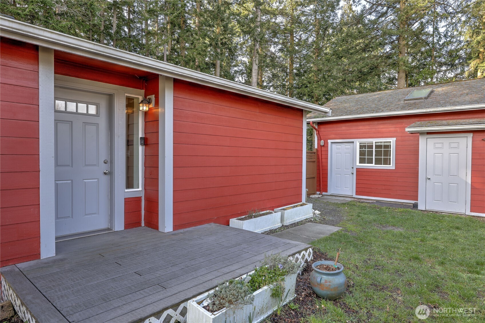 302 S Seventh Avenue , Port Hadlock, WA 98339