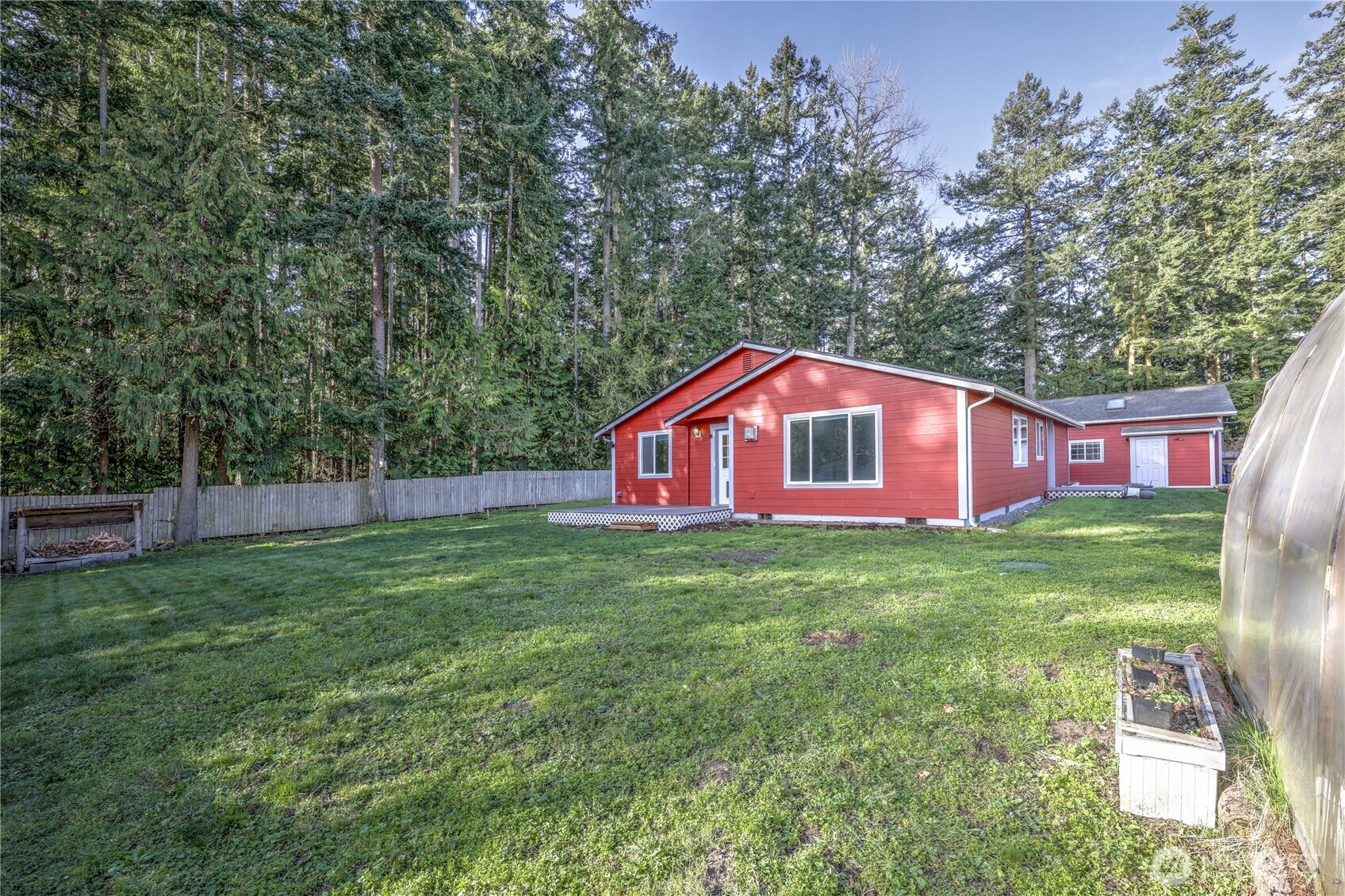 302 S Seventh Avenue , Port Hadlock, WA 98339