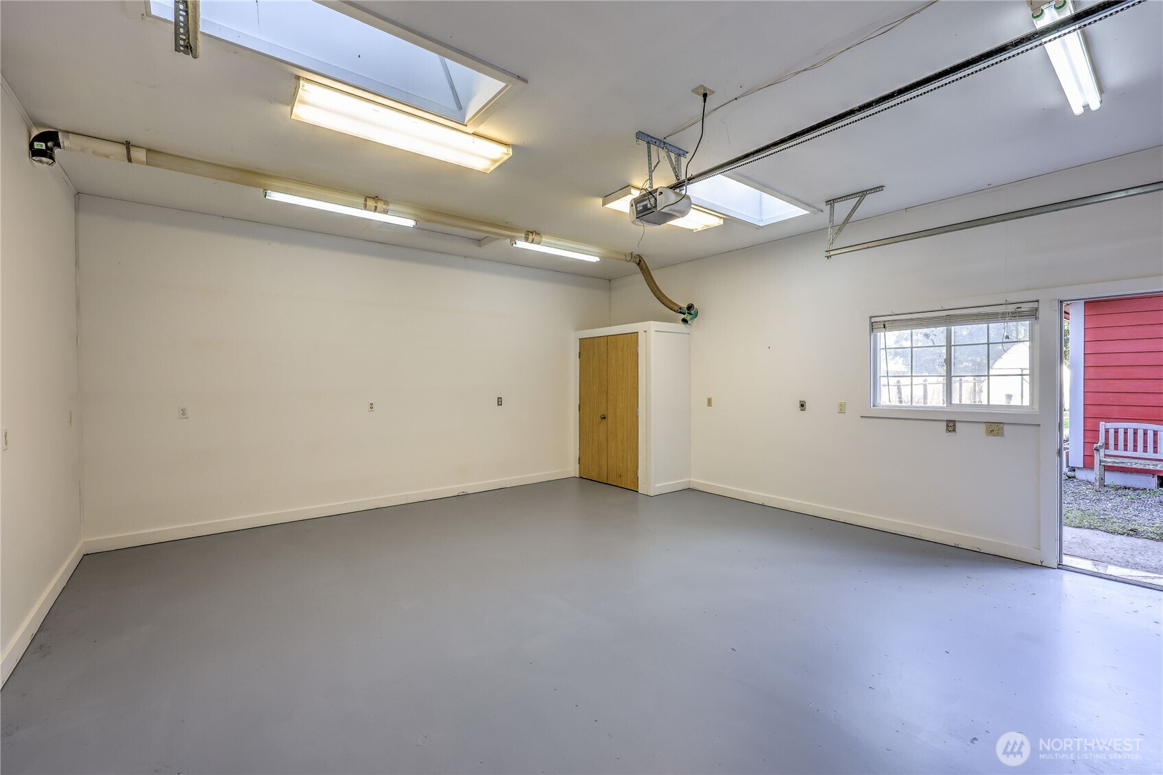 302 S Seventh Avenue , Port Hadlock, WA 98339