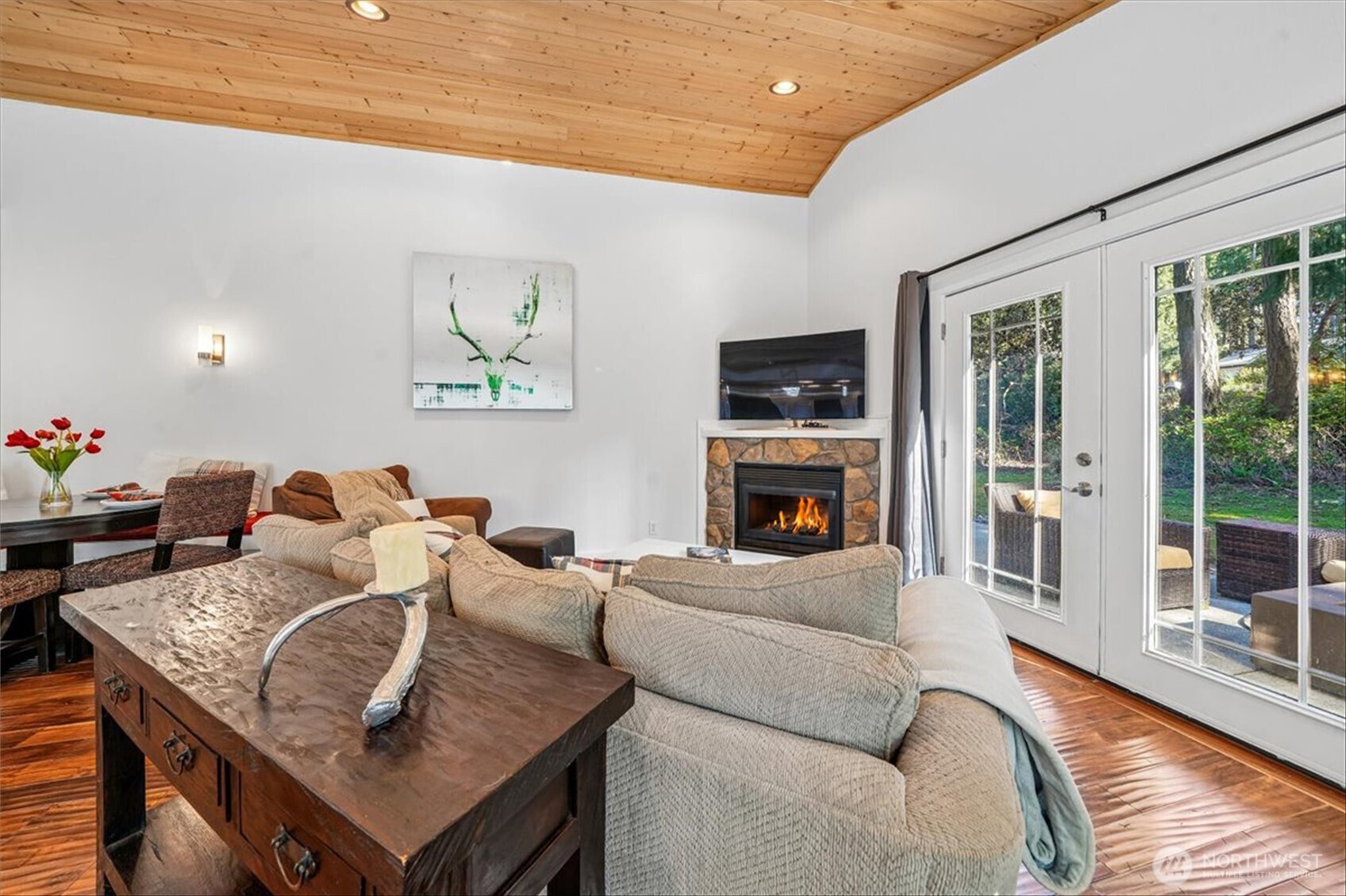 10315 Riviera Drive , Anderson Island, WA 98303