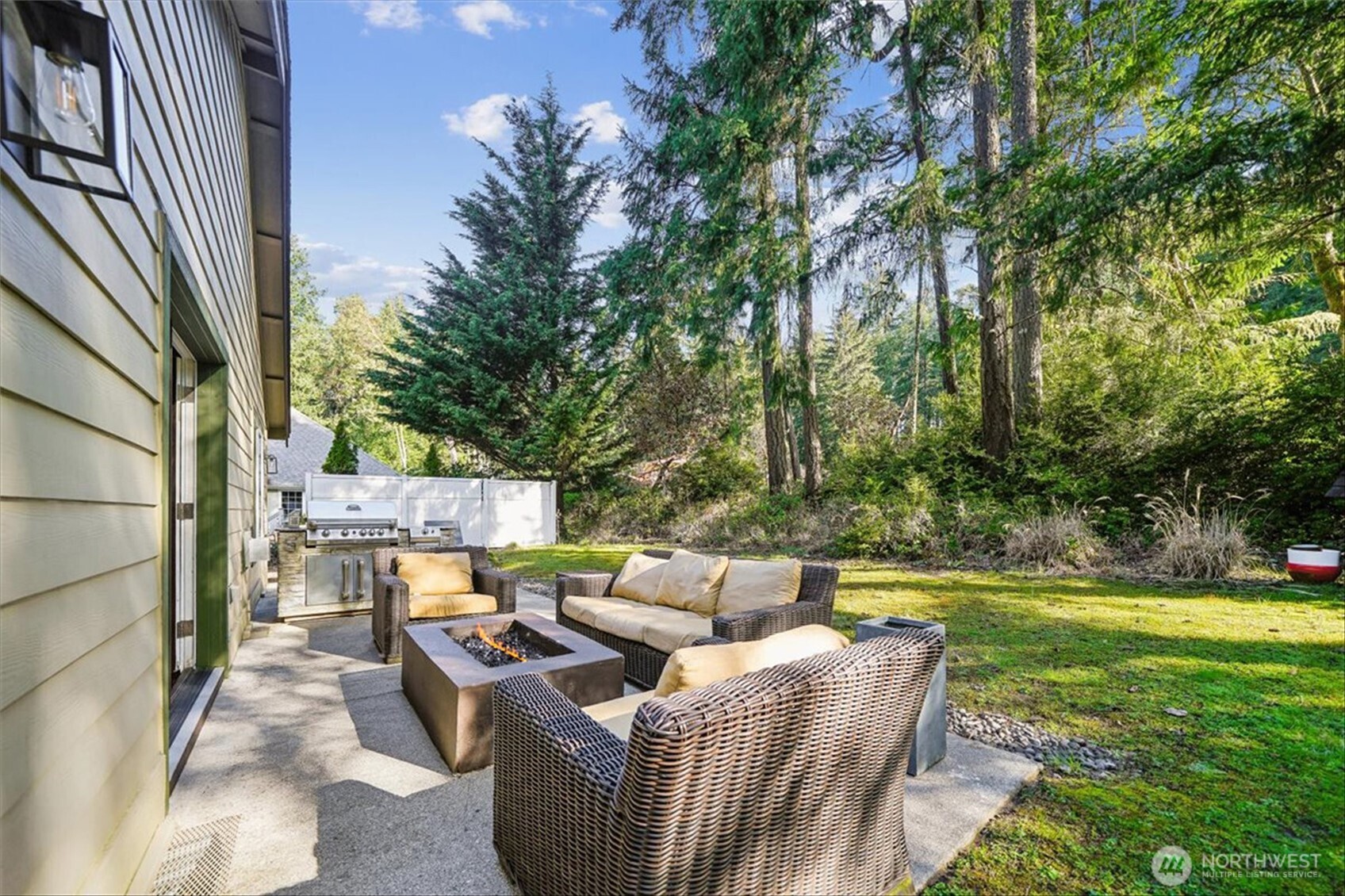 10315 Riviera Drive , Anderson Island, WA 98303