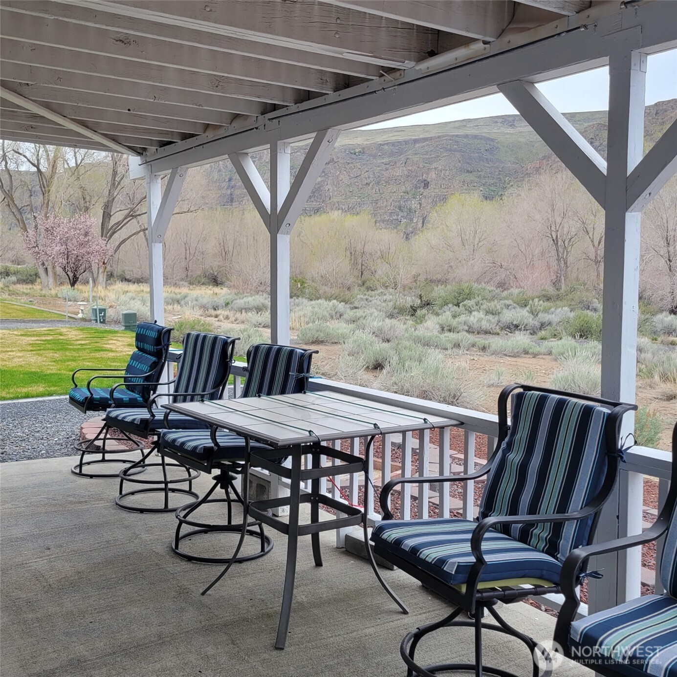 958 River Drive SW, Quincy, WA 98848