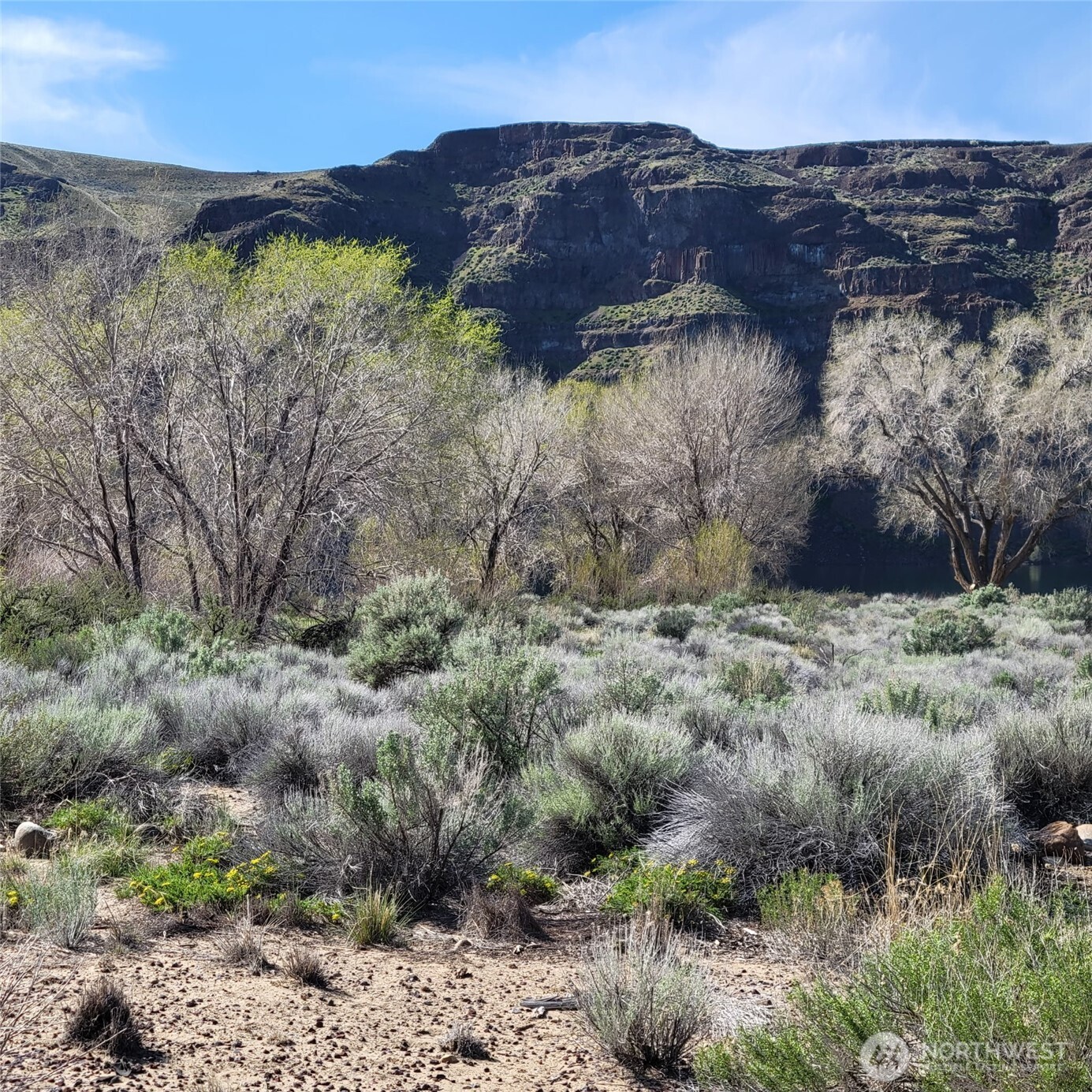 958 River Drive SW, Quincy, WA 98848