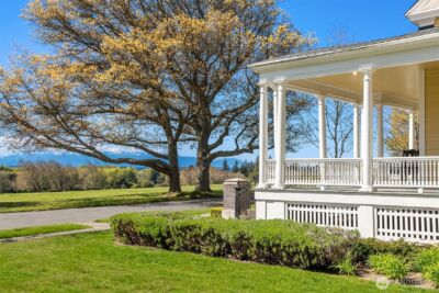 4004 Washington Avenue W, Seattle, WA 98199 - Photo 2