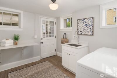 4004 Washington Avenue W, Seattle, WA 98199 - Photo 35