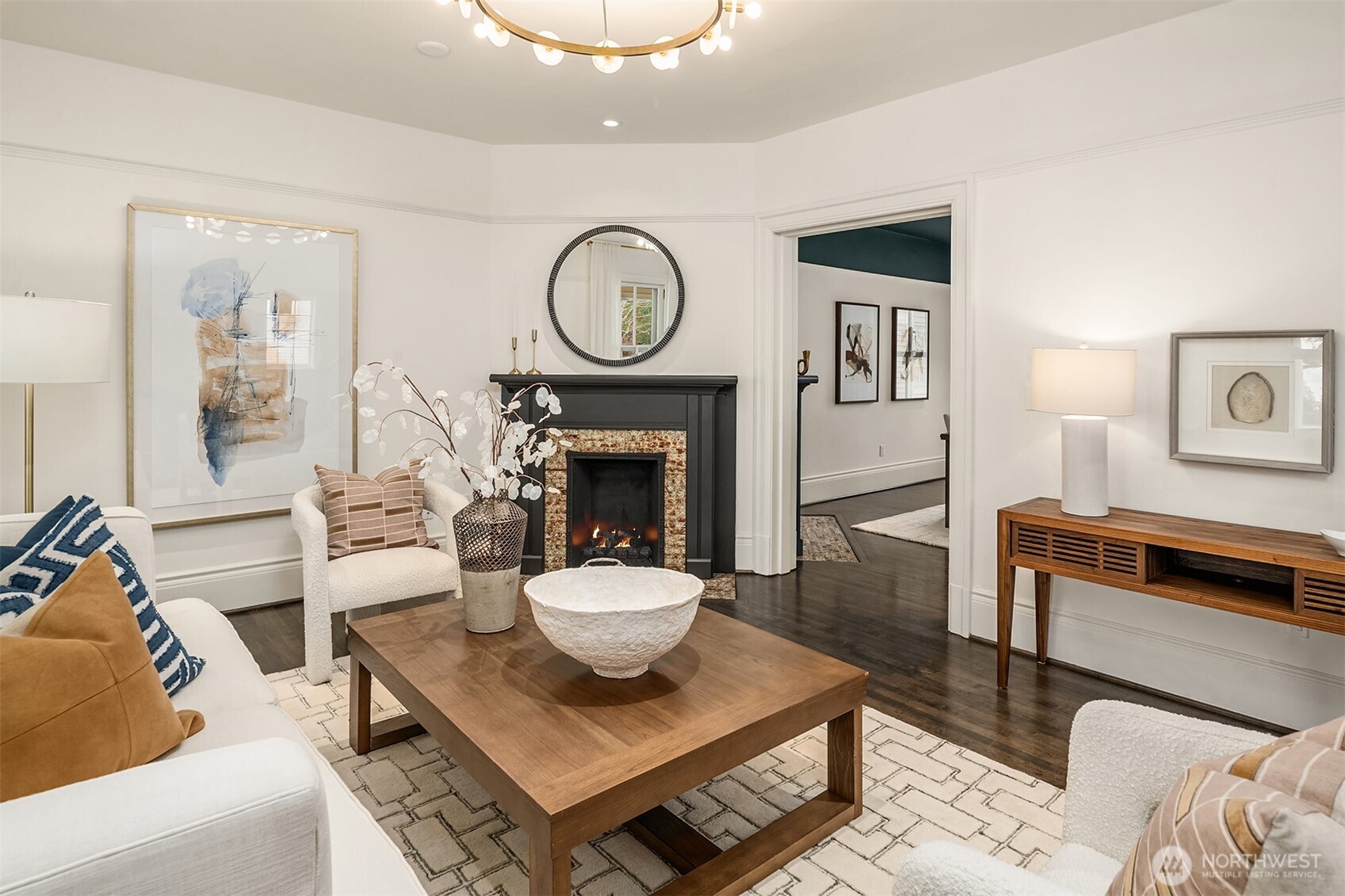 4004 Washington Avenue W, Seattle, WA 98199