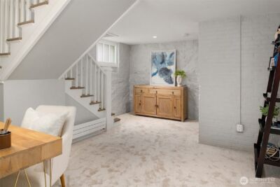 4004 Washington Avenue W, Seattle, WA 98199 - Photo 32