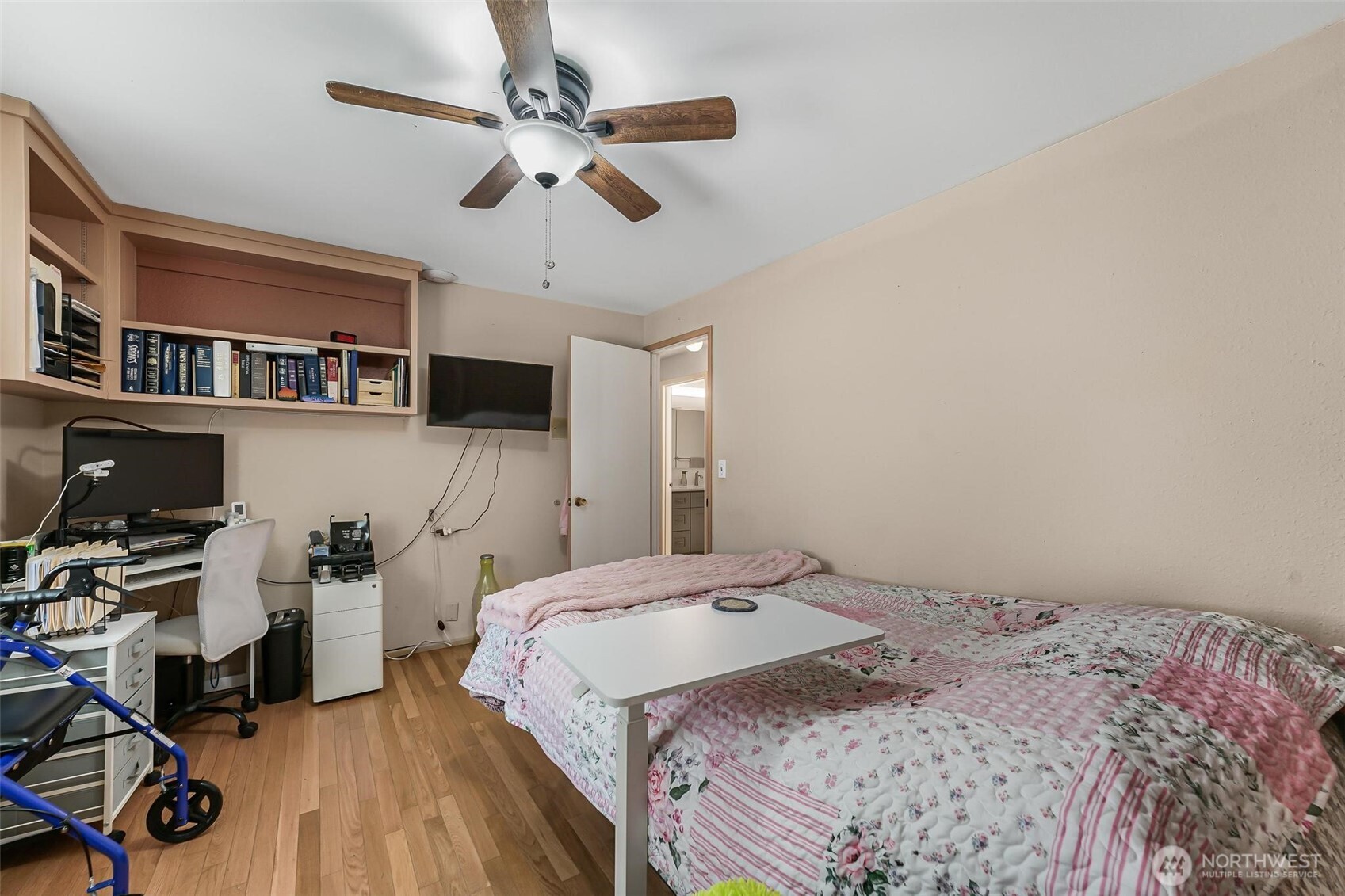 23326 SE 199th Street , Maple Valley, WA 98038