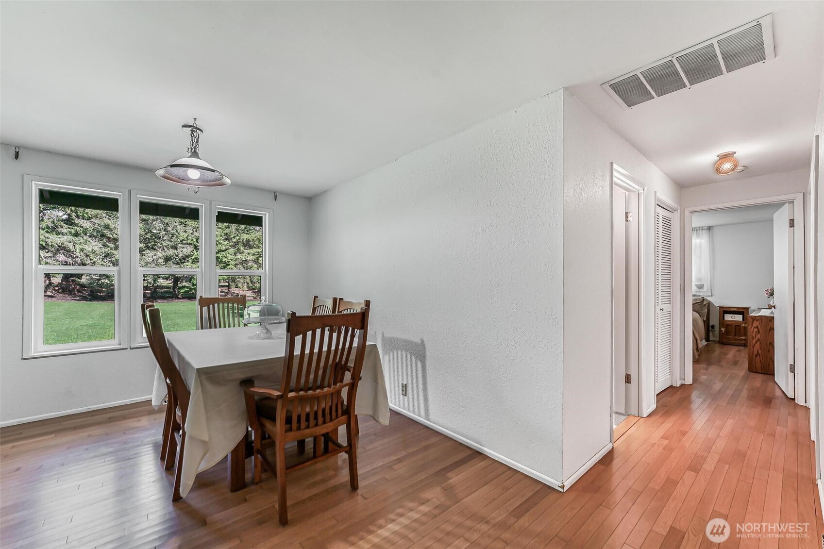 23326 SE 199th Street , Maple Valley, WA 98038