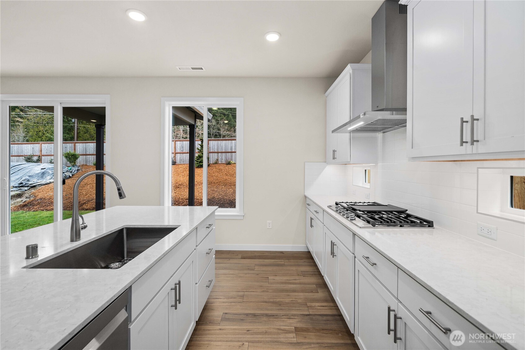 2034 NE Norseman Way , Poulsbo, WA 98370