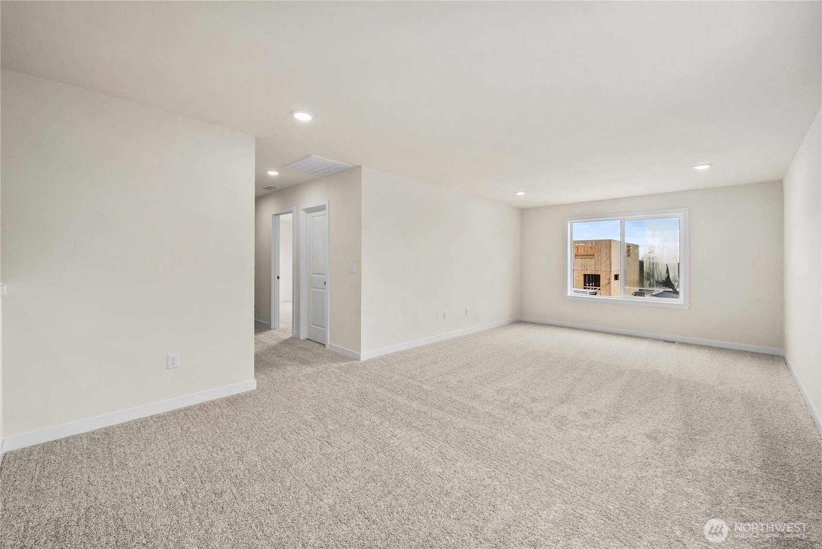 2034 NE Norseman Way , Poulsbo, WA 98370