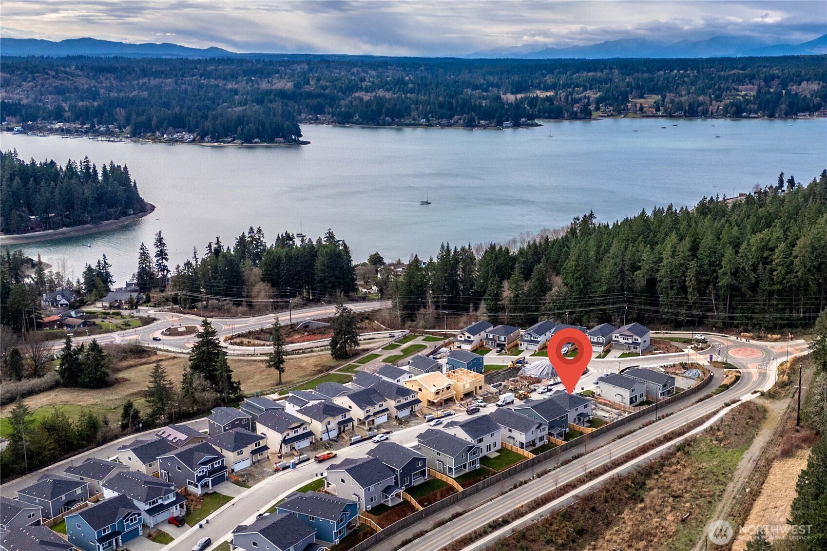 2034 NE Norseman Way , Poulsbo, WA 98370