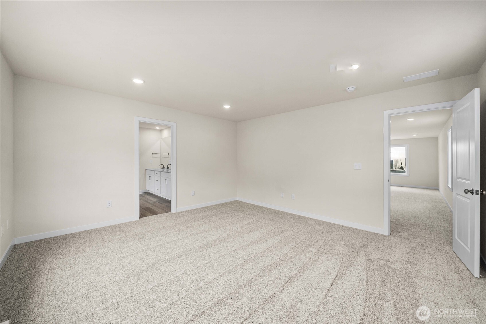 2034 NE Norseman Way , Poulsbo, WA 98370