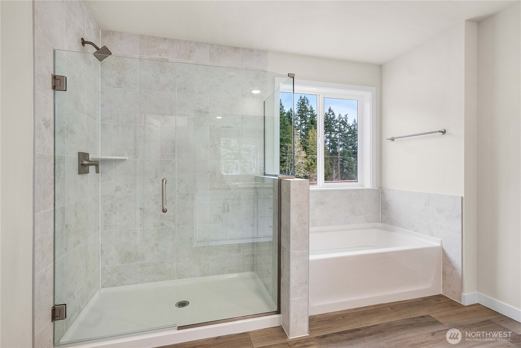 2034 NE Norseman Way , Poulsbo, WA 98370