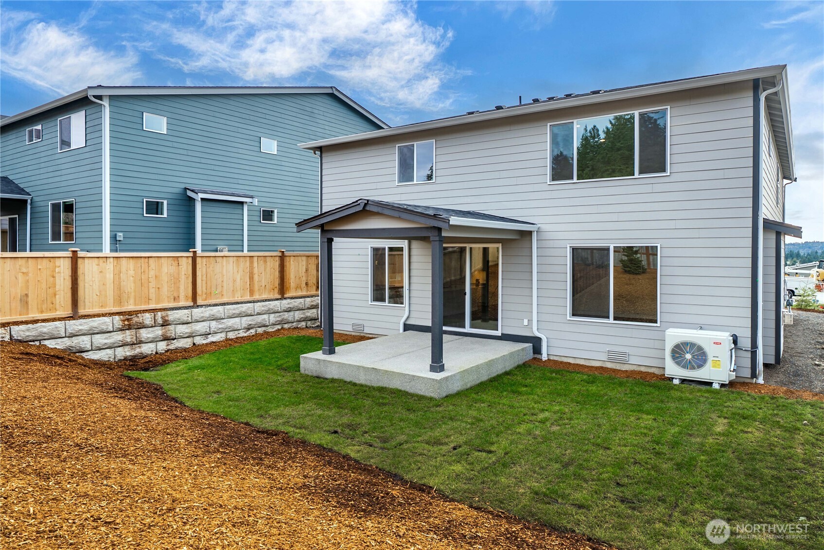 2034 NE Norseman Way , Poulsbo, WA 98370