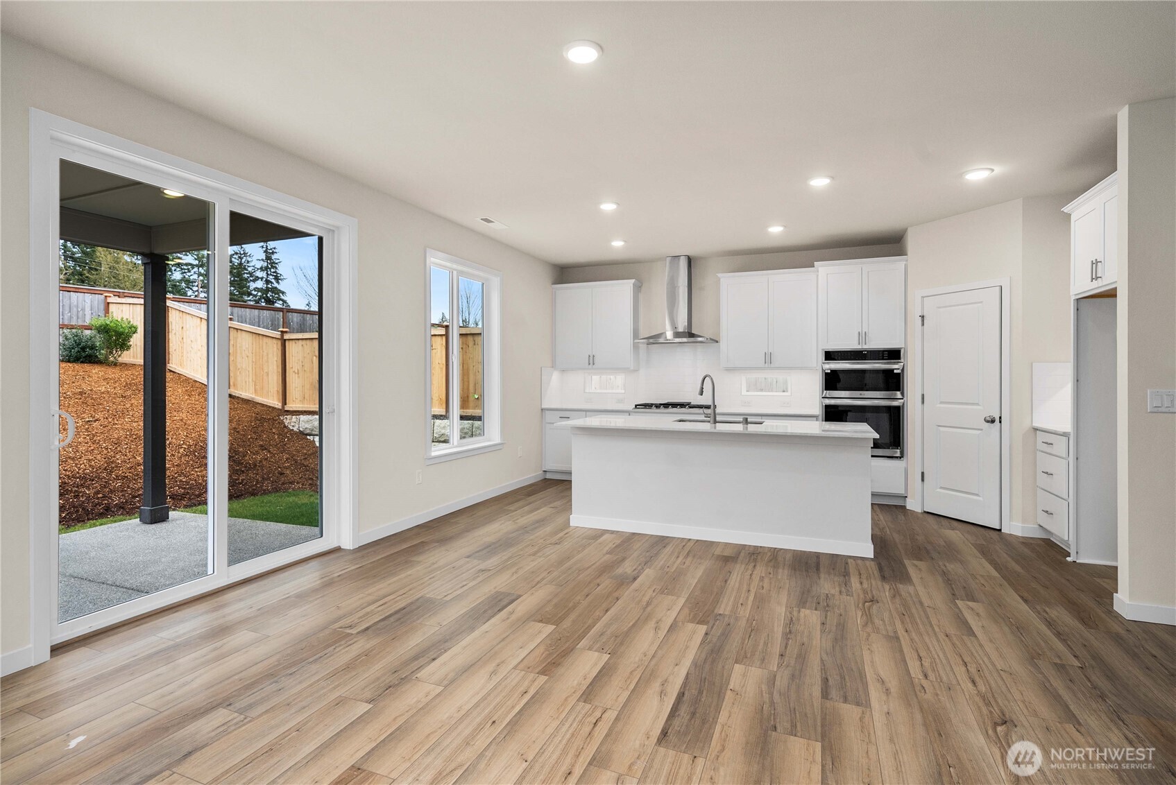 2034 NE Norseman Way , Poulsbo, WA 98370