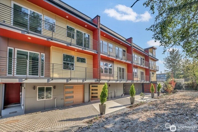 3117 NE 133rd Street #D, Seattle, WA 98125-0258