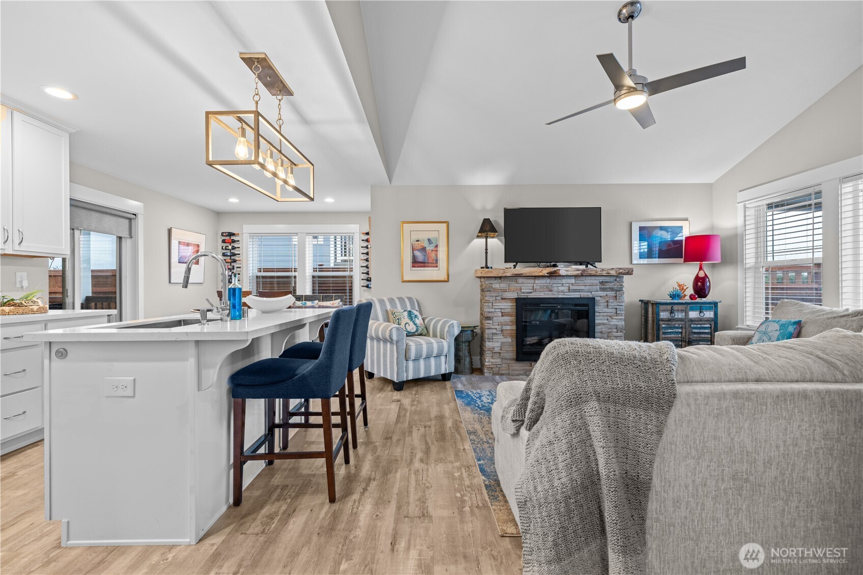 1116 Ocean Shores Boulevard SW, Ocean Shores, WA 98569