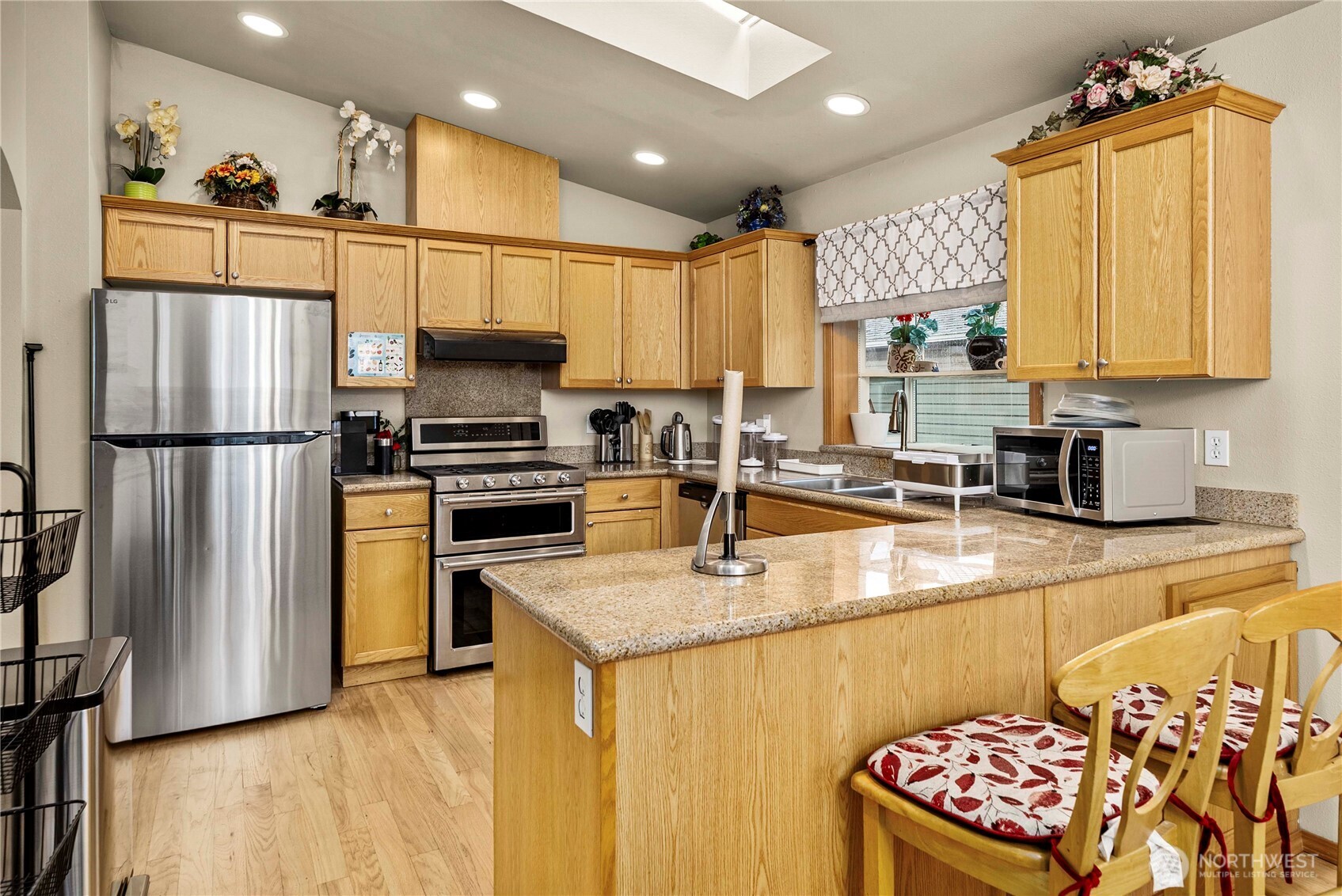 5145 B S Augusta , Seattle, WA 98178