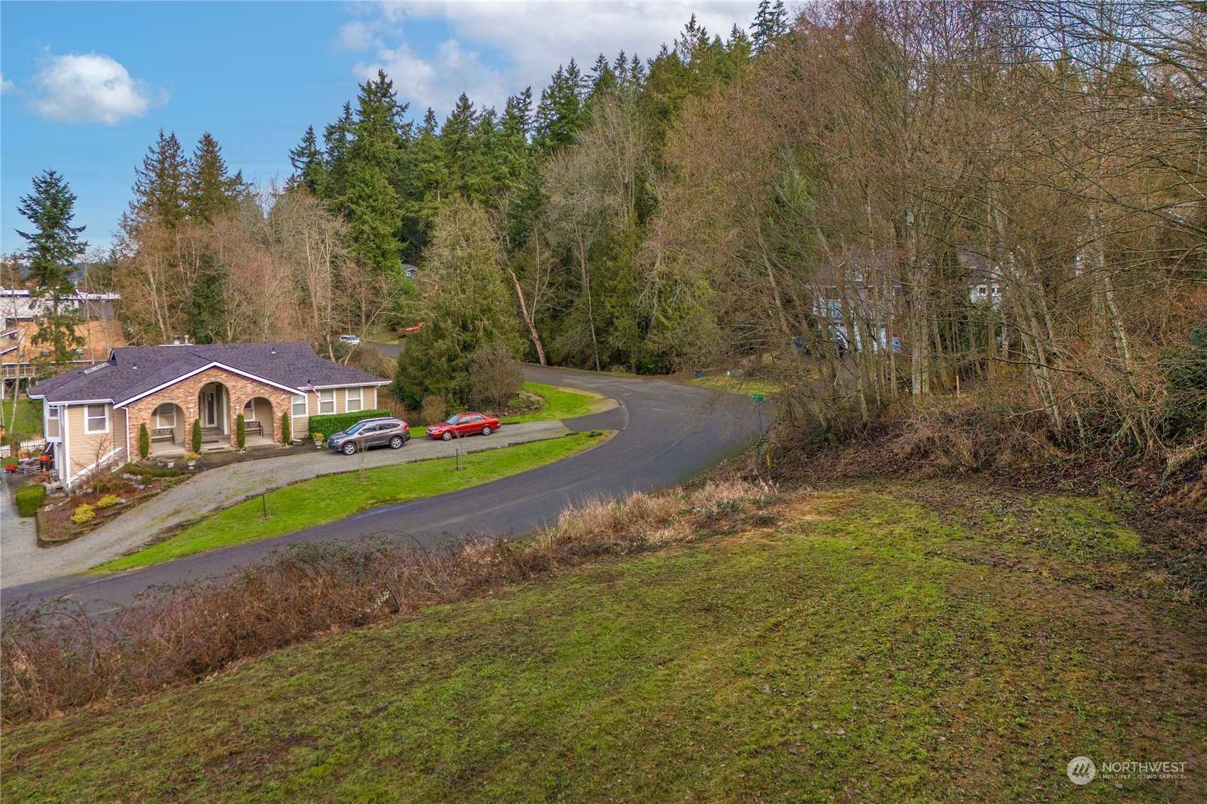 1900 5th Street SE, Puyallup, WA 98372