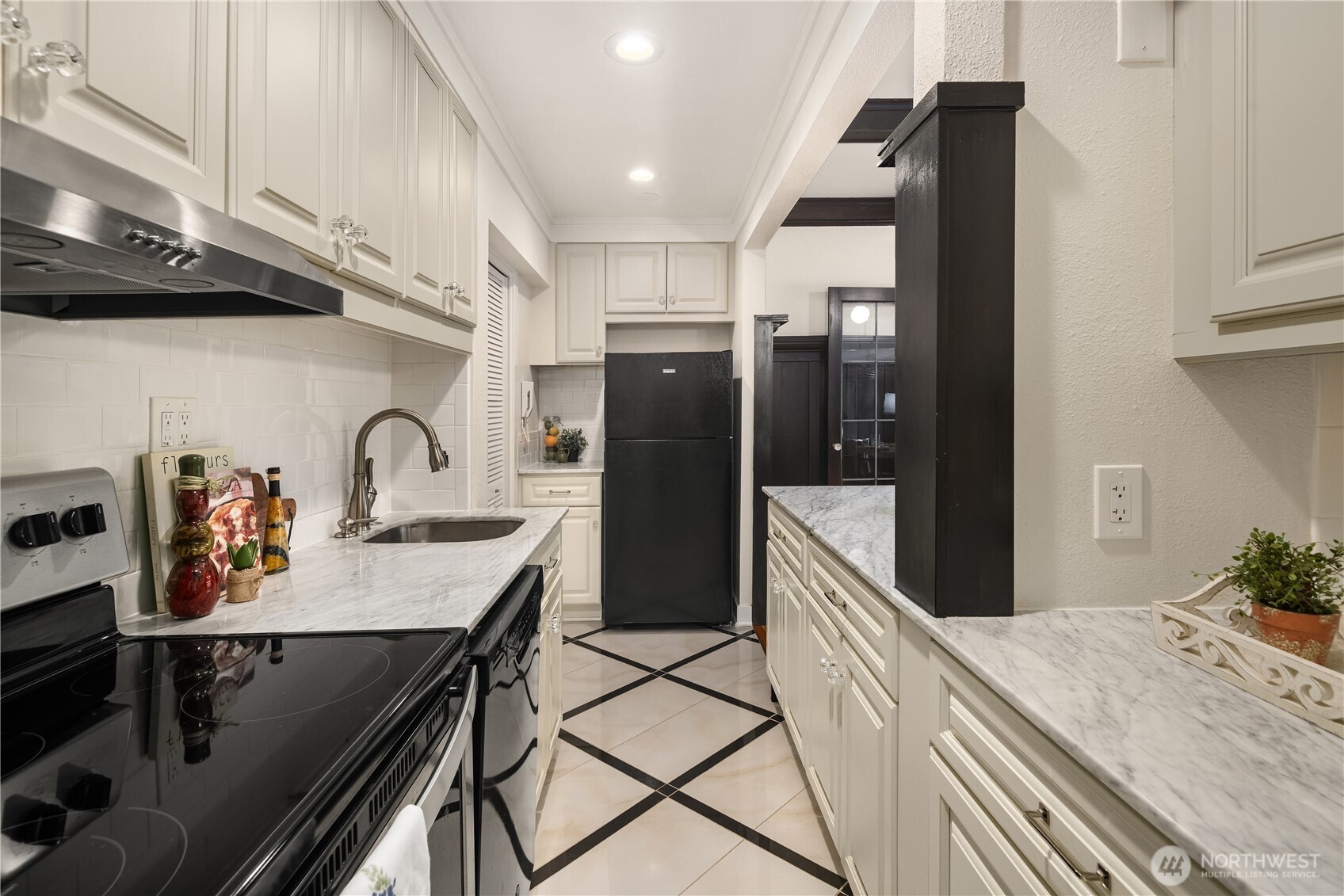 904 E Miller Street #2, Seattle, WA 98102