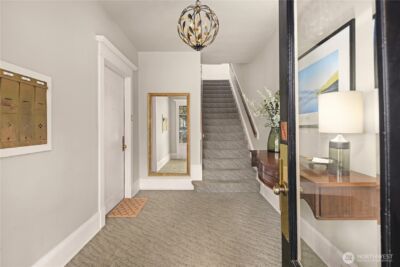 904 E Miller Street #2, Seattle, WA 98102 - Photo 5