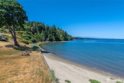 110 E Smith Cove Way , Shelton, WA 98584 - Photo 4